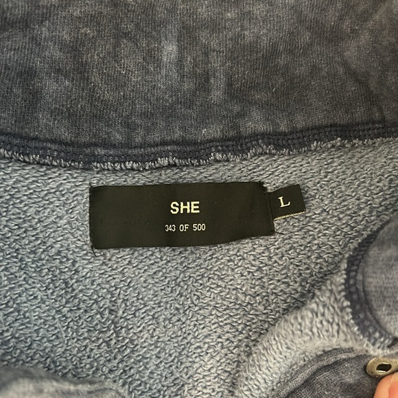 Darc Sport Blue Crop sweater - Picture 2 of 2